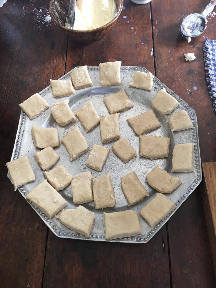 Let the doughnuts rise before frying